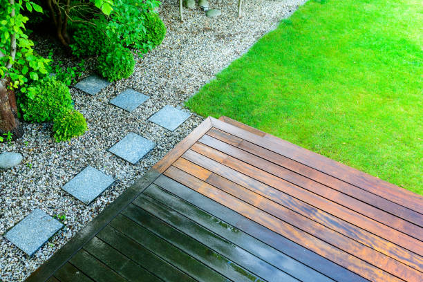 Best Sidewalk and Walkway Cleaning  in Bakersfield, CA
