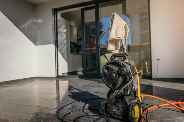Best Fence Cleaning  in Bakersfield, CA